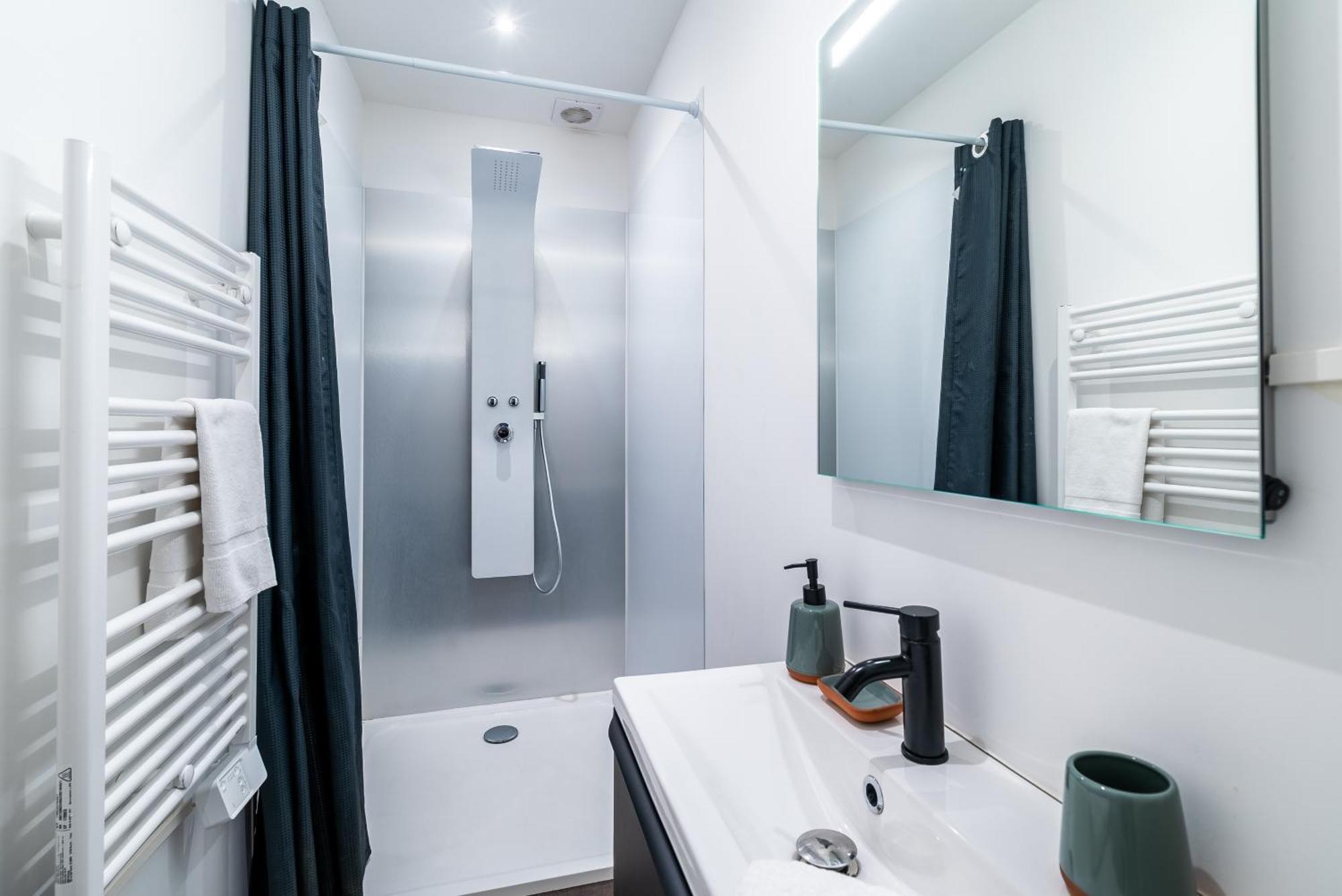 Mon Appart'Hotel - Gare De Limoges - Appartement Familial - Parking En Supp Luaran gambar